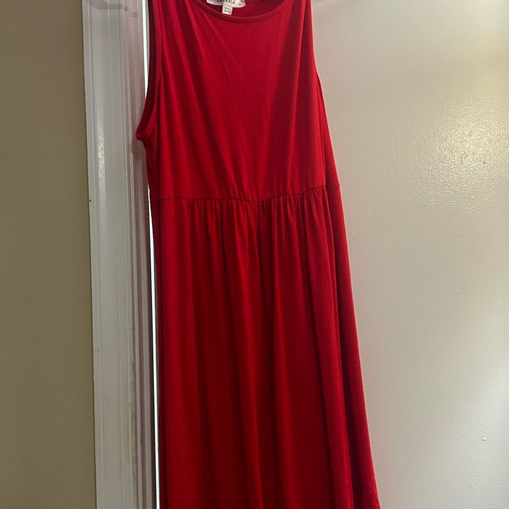 Emerald Vibrant Red Sleeveless Summer Jersey Swing Dress